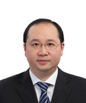王霄